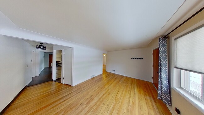 Living room 1 - 2635 Fenton St