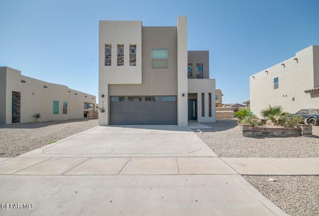 Building Photo - 916 Mormon Tea Dr