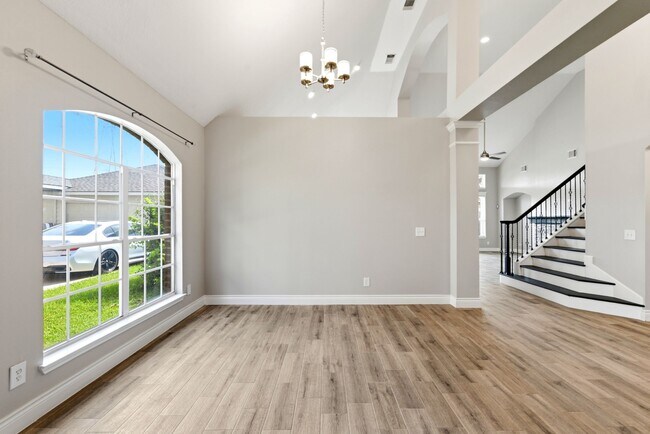 Building Photo - 6231 Presidio Canyon Dr