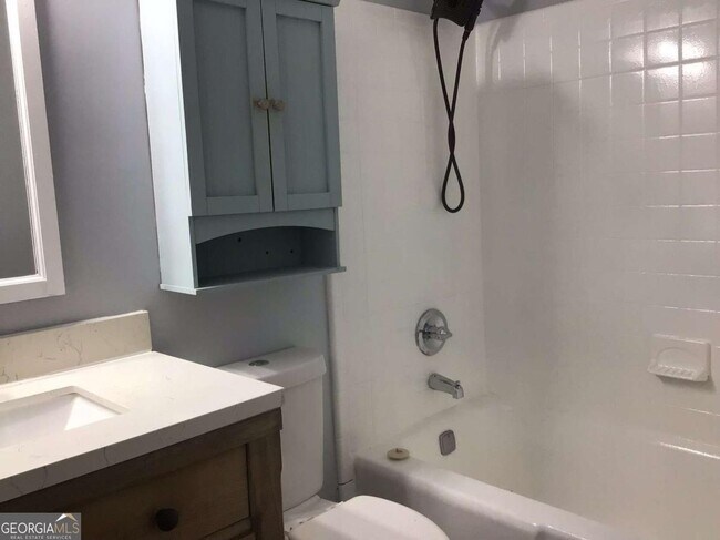 Building Photo - 5826 Simone Dr