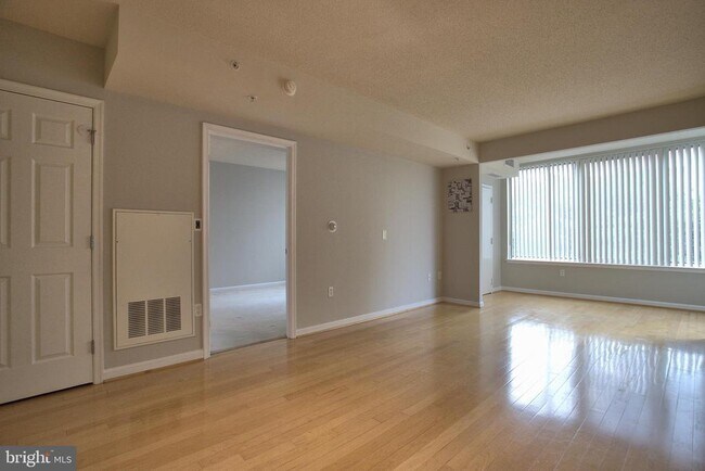 Building Photo - 2726 Gallows Rd