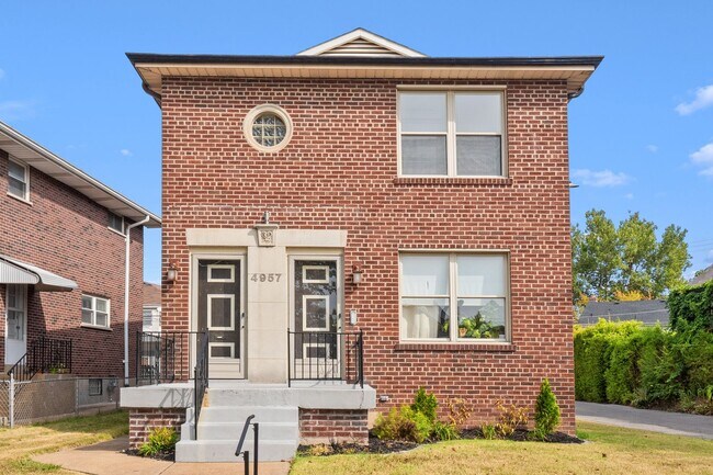 Building Photo - 4957 Miami St