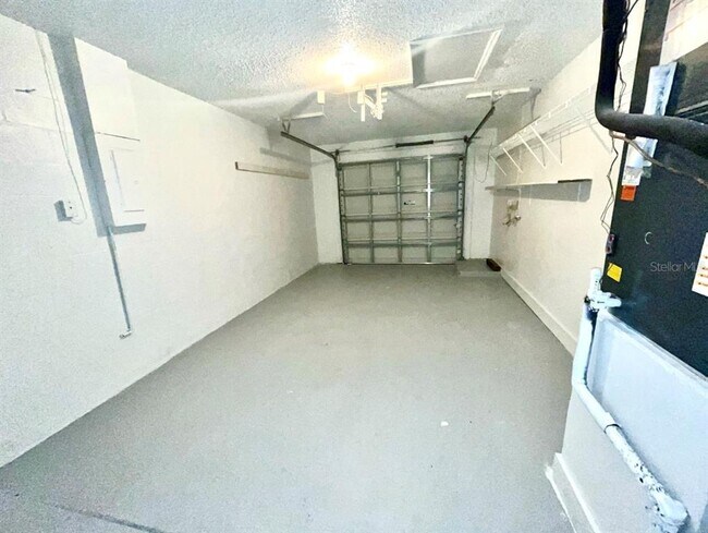 Building Photo - 5123 Brookside Ln