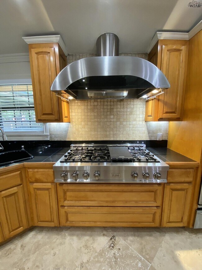 Building Photo - 4514 Shady Ln