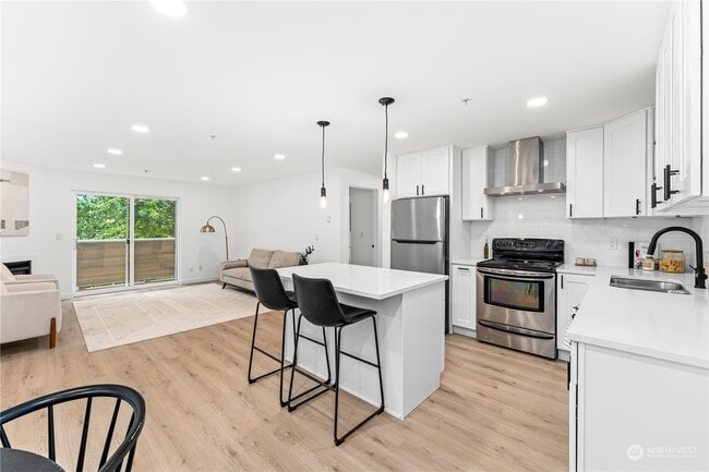 Primary Photo - 1001 W Casino Rd