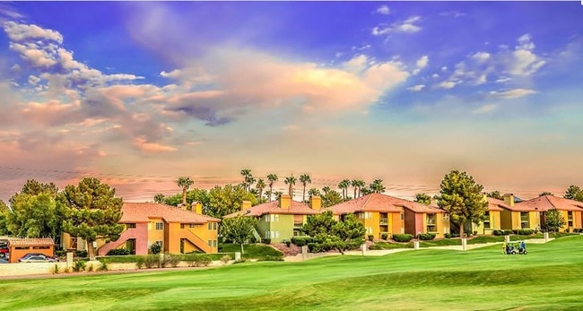 Building Photo - Fairways on Green Valley