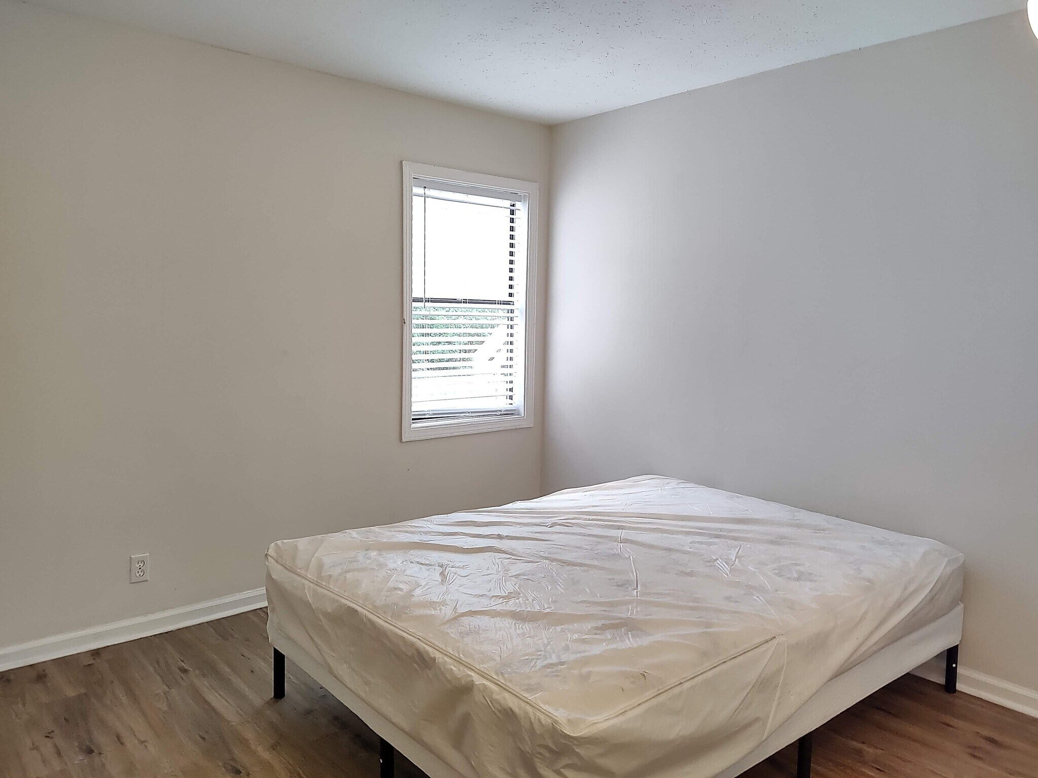Building Photo - 110 Horizon River Dr