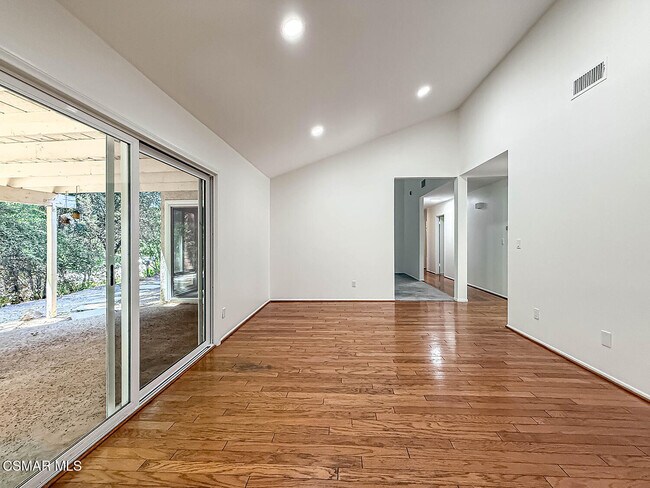 Building Photo - 3761 Patrick Henry Pl