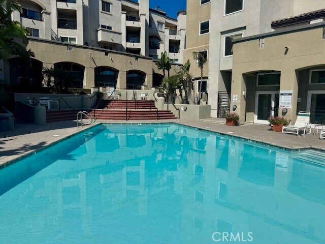 Building Photo - 200 Pacific Coast Hwy