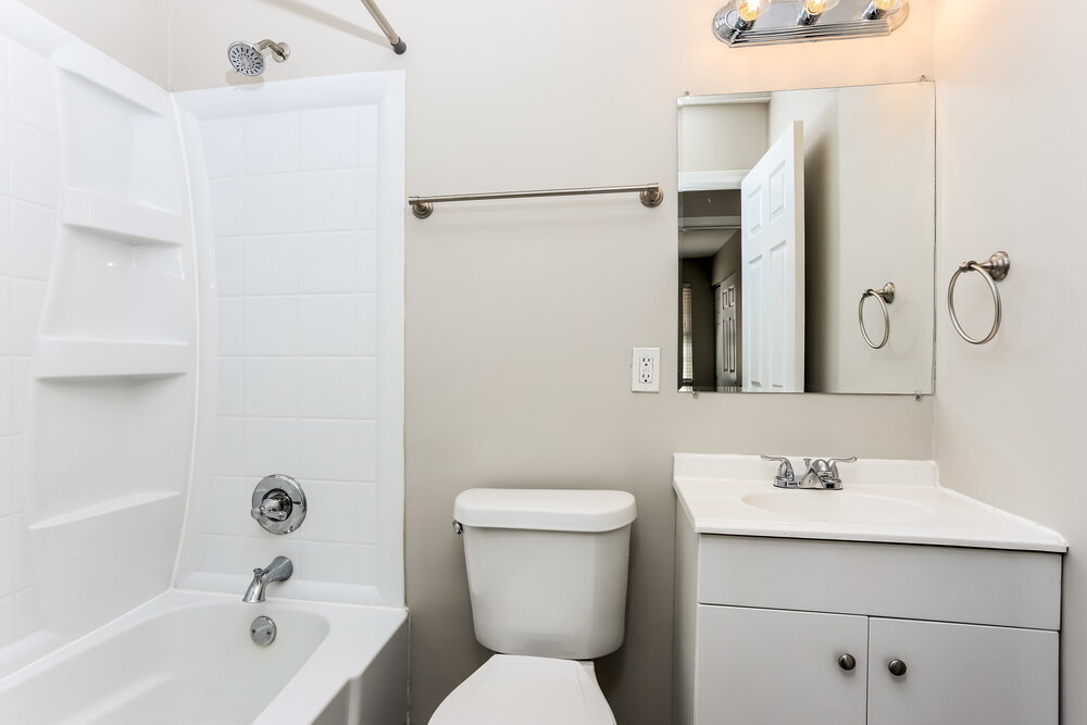 Building Photo - 3035 Oriental Dr