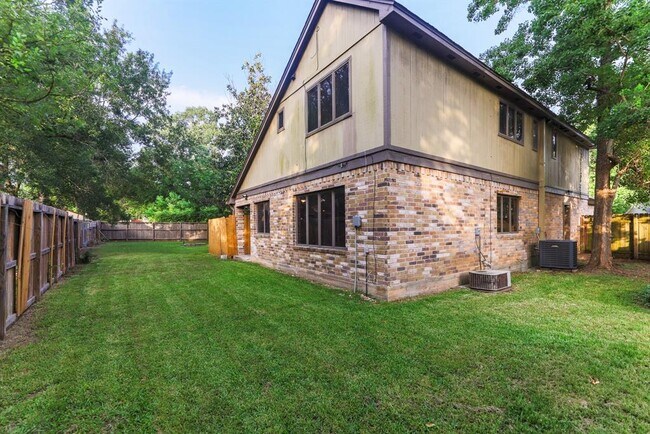 Building Photo - 5215 Kristen Ct
