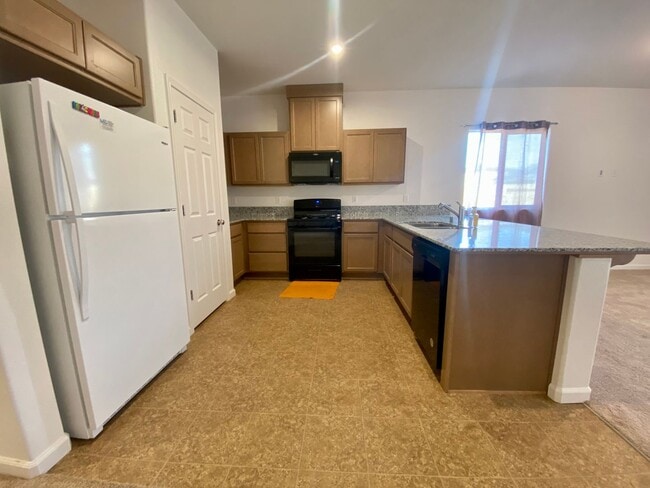 Building Photo - Beautiful 1 story home near UC Merced, hospital, shopping & schools for Rent!