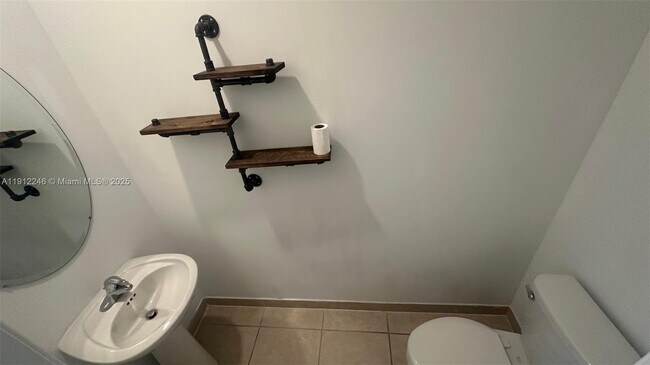 Building Photo - 25282 SW 108th Ave