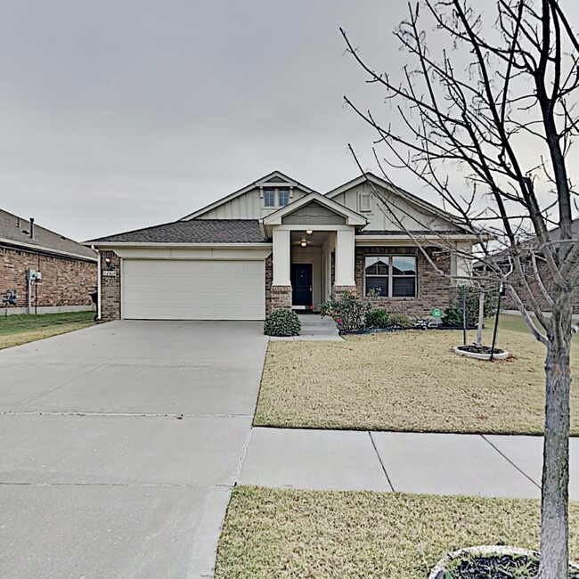 Building Photo - Spectacular 3 Bedroom 2 Bathroom Home in P...