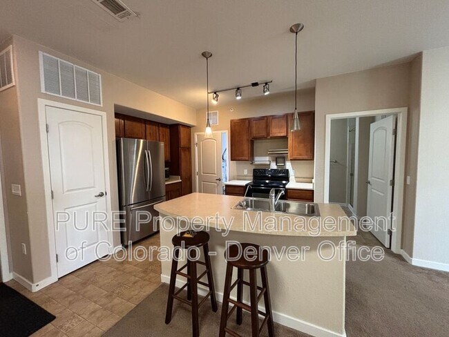 Building Photo - 13456 Via Varra