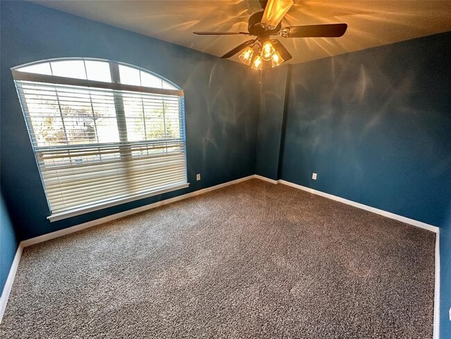 Building Photo - 3713 Broadwinged Hawk Cove