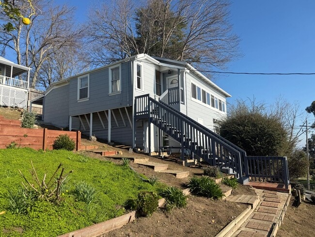 Building Photo - UNIQUE TWO BEDROOM ONE BATH HOME WITH DETACHED BONUS ROOM IN SAN QUINTIN VILLAGE