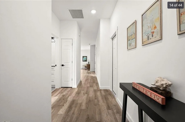 Building Photo - 4720/4722 21st St SW