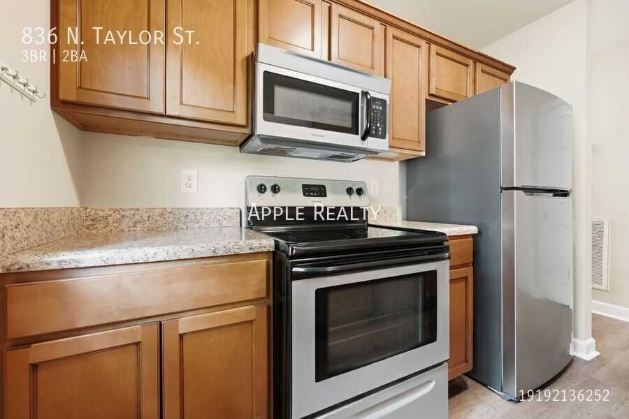 Building Photo - 836 N Taylor St