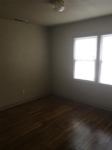 Building Photo - 1142 Green St