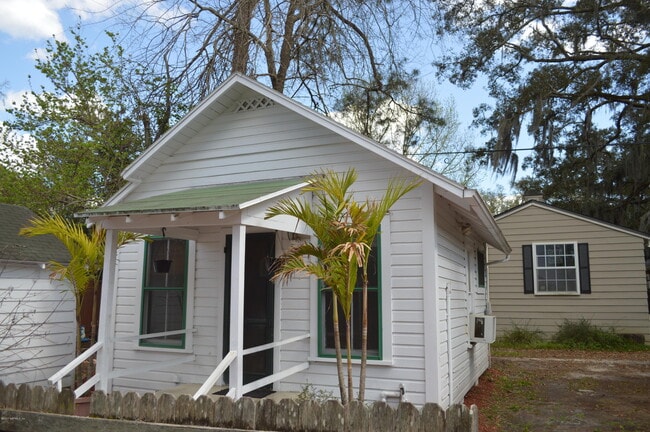 Building Photo - 3608 Boone Park Ave