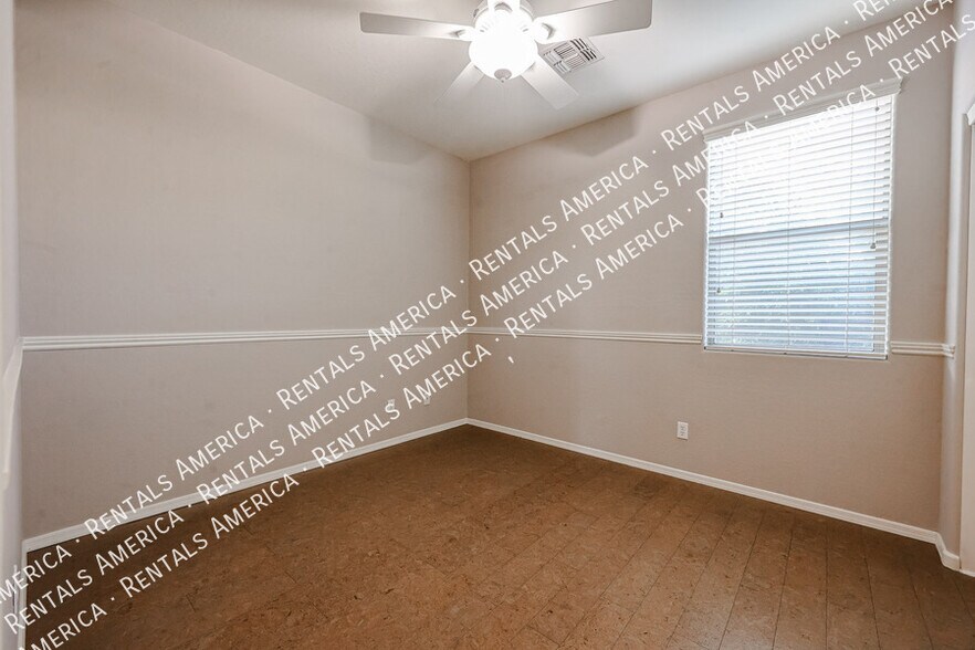 Building Photo - 8351 W Rosewood Ln