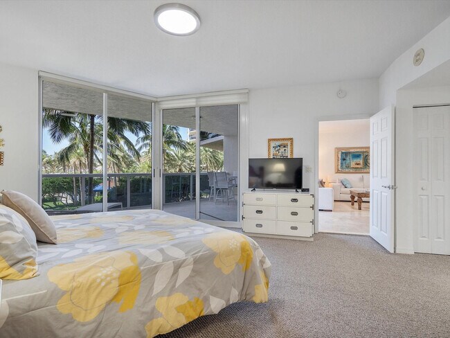 Building Photo - 3200 N Ocean Blvd