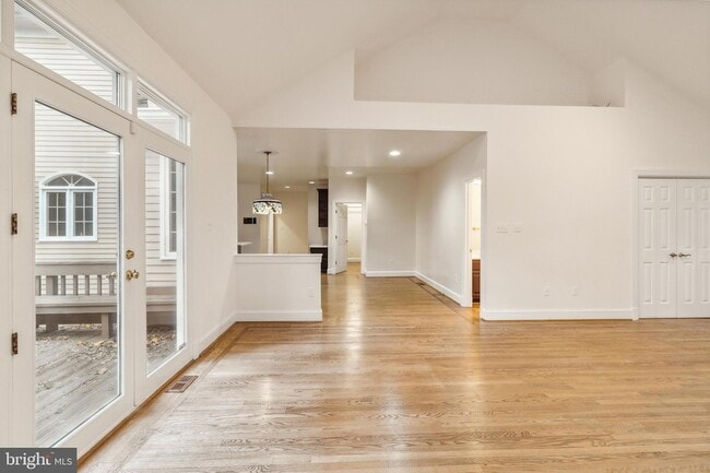 Building Photo - 2527 Hunter Mill Rd