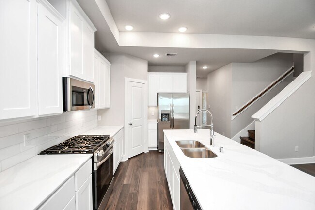 Building Photo - The Willow – Elevated Living with Space, S...