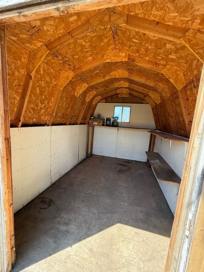 Building Photo - Adorable 3 bedroom 1.5 bathroom house for ...