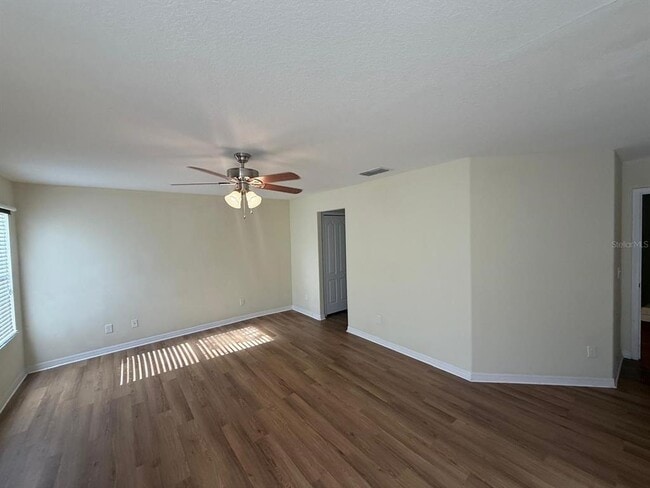 Building Photo - 3154 Rodrick Cir
