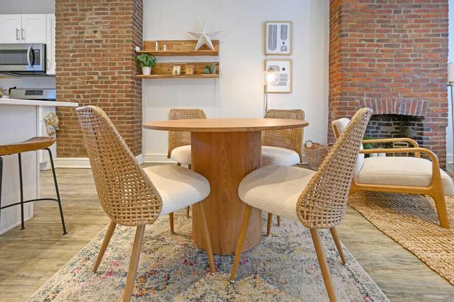 Building Photo - 3451 Denny St