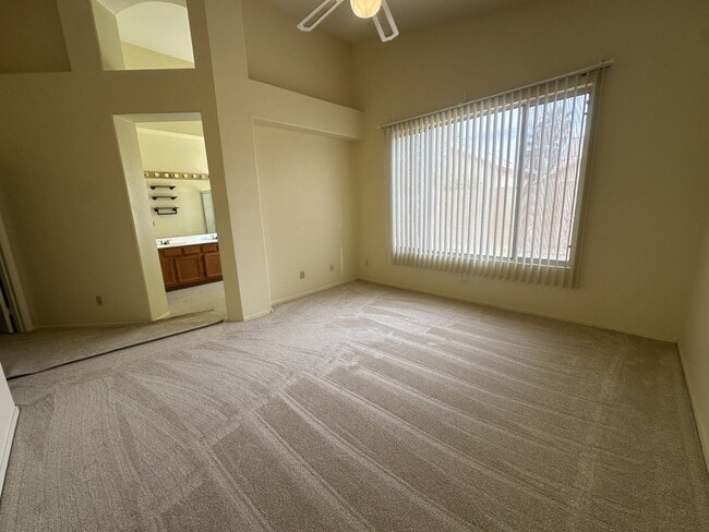 Building Photo - CONVENIENT CHANDLER LOCATION