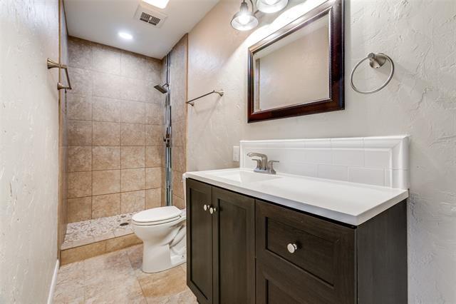 Building Photo - 822 Fontana Ave