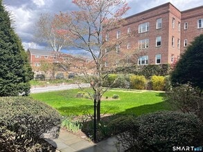 Building Photo - 70 Strawberry Hill Ave