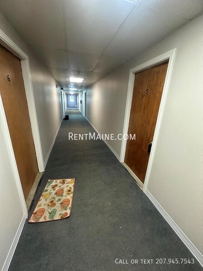 Building Photo - 46 Baker St