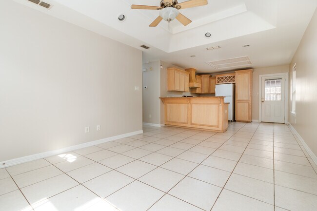 Building Photo - 3612 Zelma St