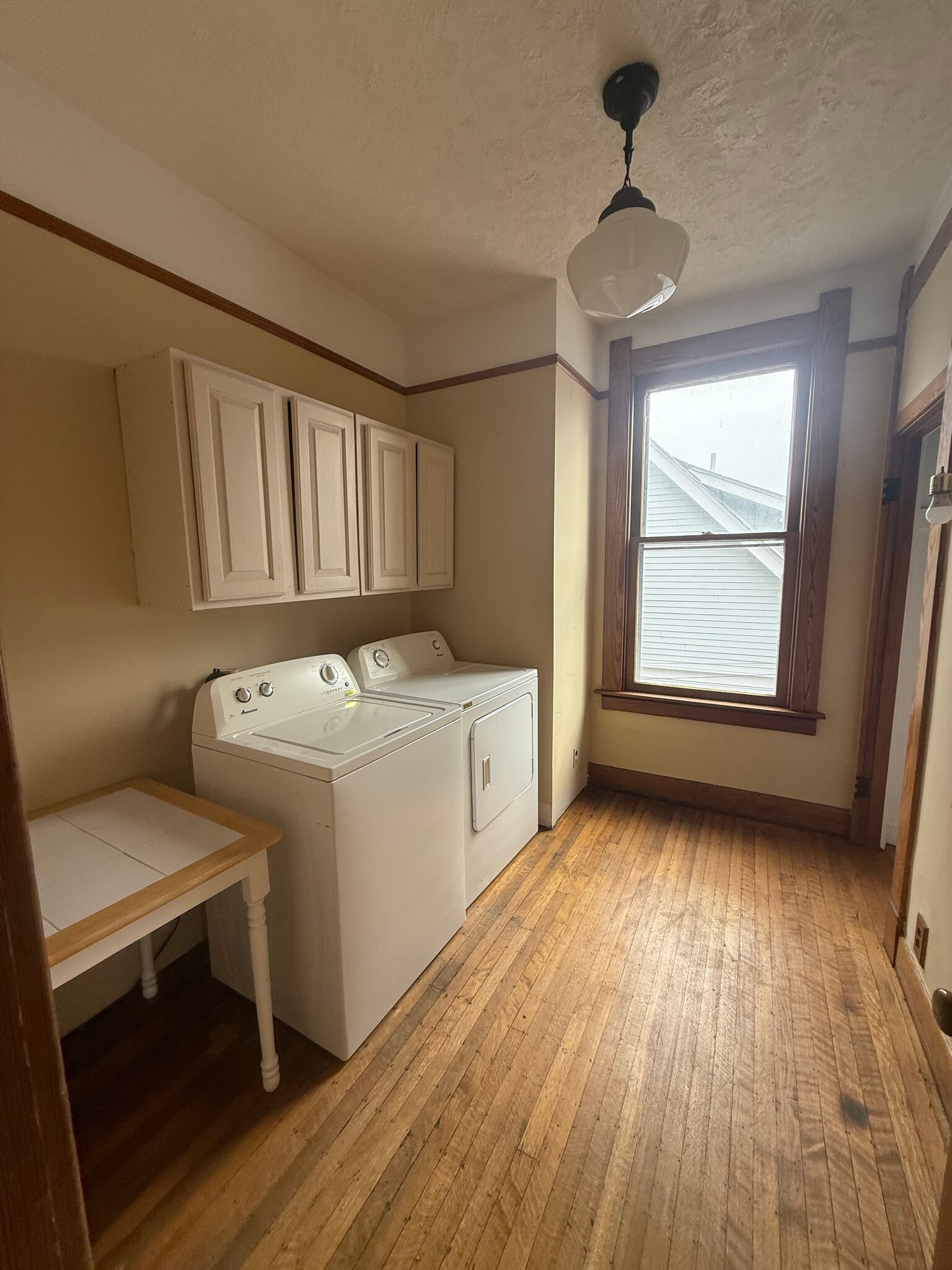 Building Photo - 317 e 13th st