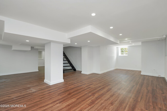 Building Photo - 319 Elberon Ave