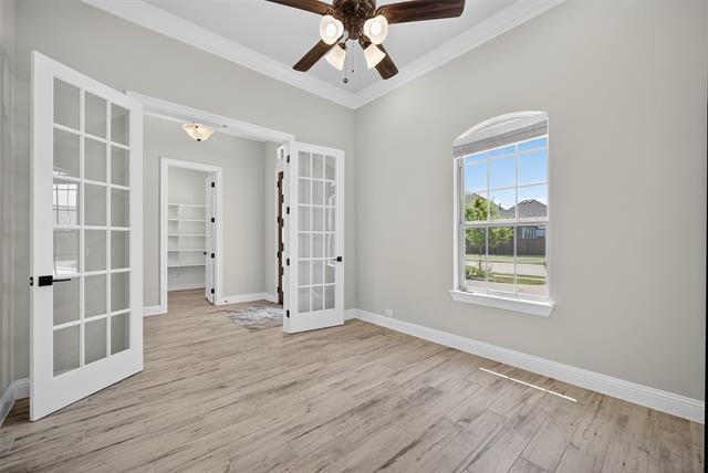 Building Photo - 2410 Topaz Dr