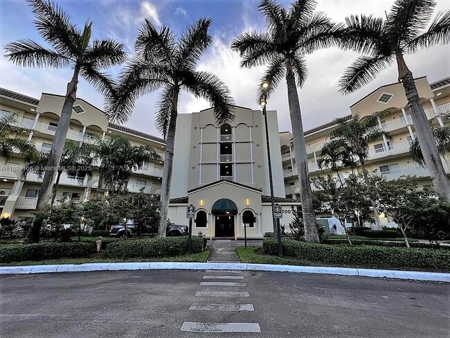 Primary Photo - 10700 NW 66th St