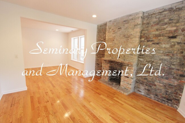 Interior Photo - 3453-55 N Bosworth