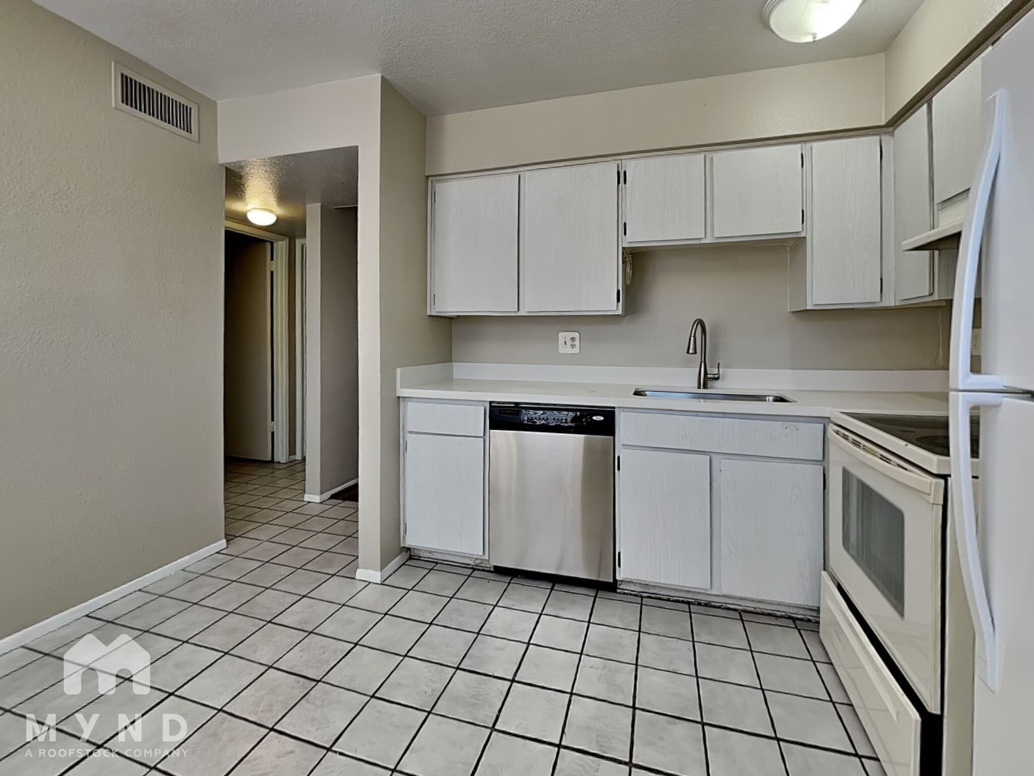 Building Photo - 8343 N 59th Dr