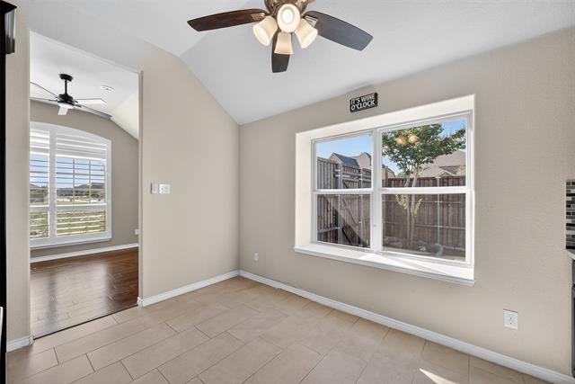 Building Photo - 4701 Bungalow Dr