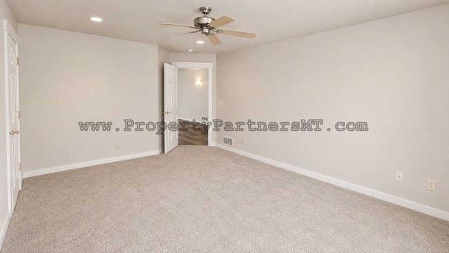 Building Photo - 3 Bedroom 2 Bath House - Near Emily Dickinson School