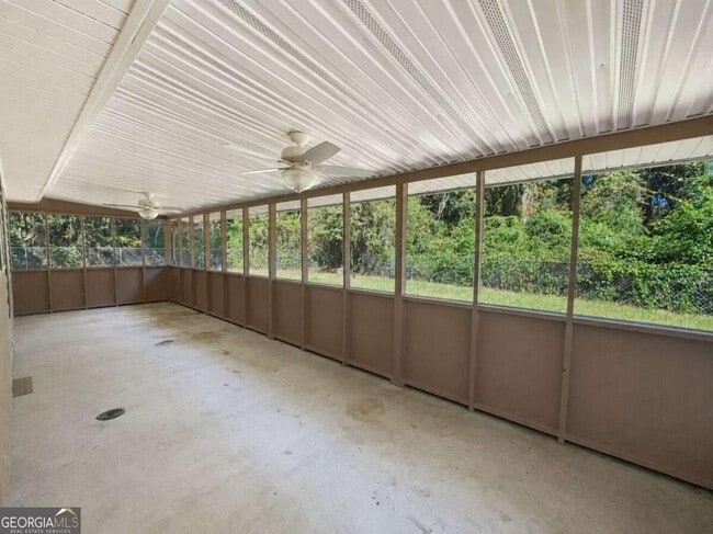 Building Photo - 117 Liberty Tree Rd