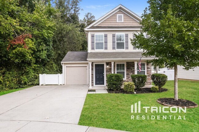 Primary Photo - 8222 Midas Ln