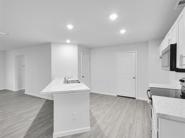Building Photo - 7241 Tin Star Dr