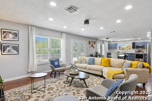 Building Photo - 7314 Raintree Forest