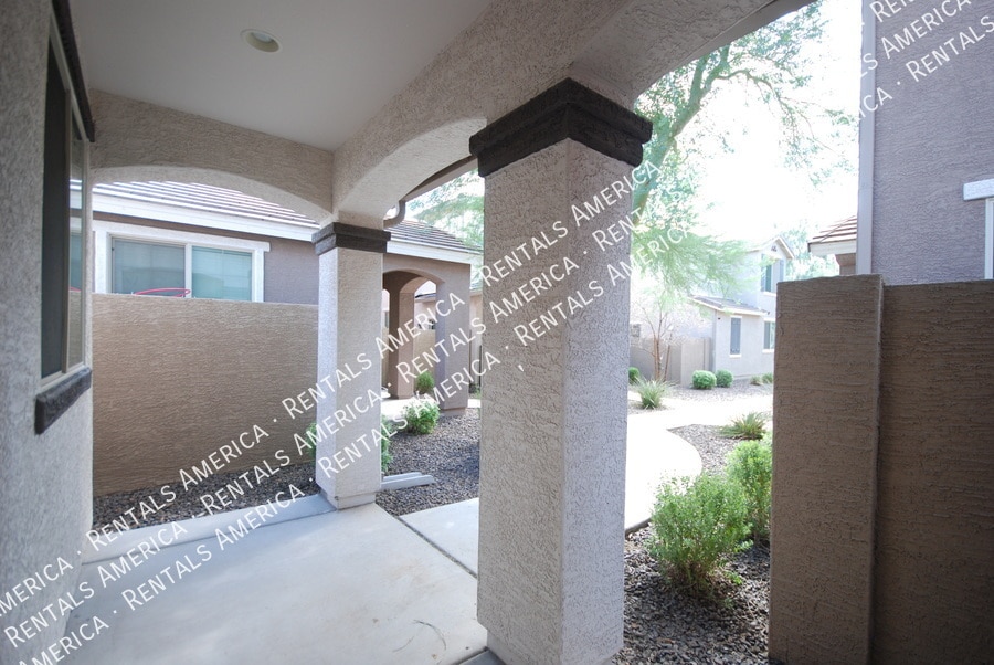 Building Photo - 2417 N 73rd Dr